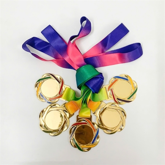 HUY CHƯƠNG TV LỤC SẮC